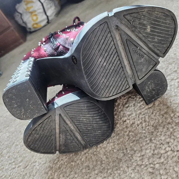 Gianni Bini Rhiannen Plaid Studded Chunky Lug Sole Booties SZ 8.5 - Picture 6 of 8